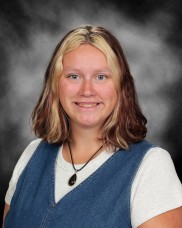 Laura Nus, teacher